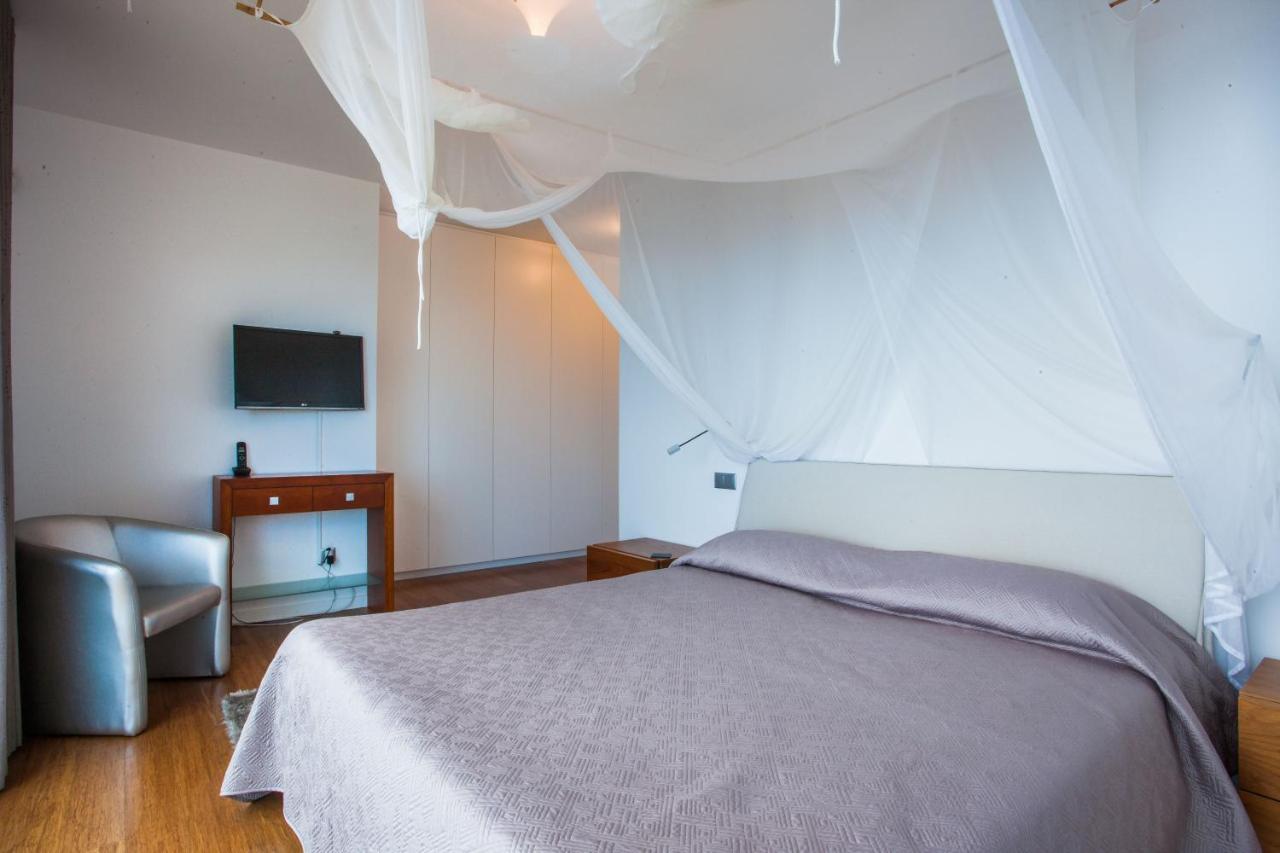 Casa Martinhos By Lovelystay Caniço Extérieur photo